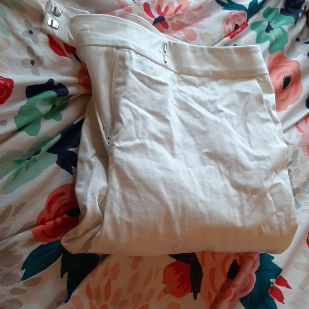 White capris